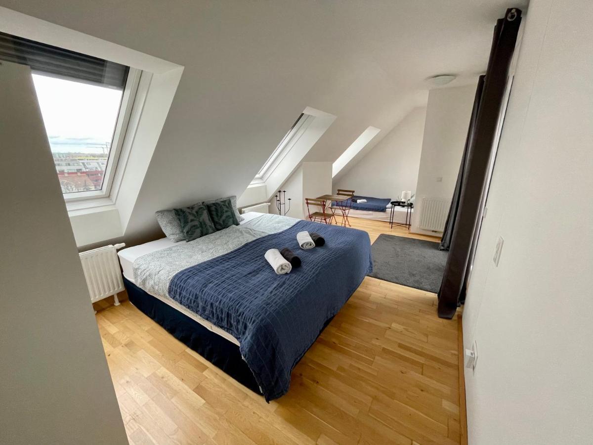 Eca Rooftop Live - Private Rooms & Serviced Apartments Відень Екстер'єр фото